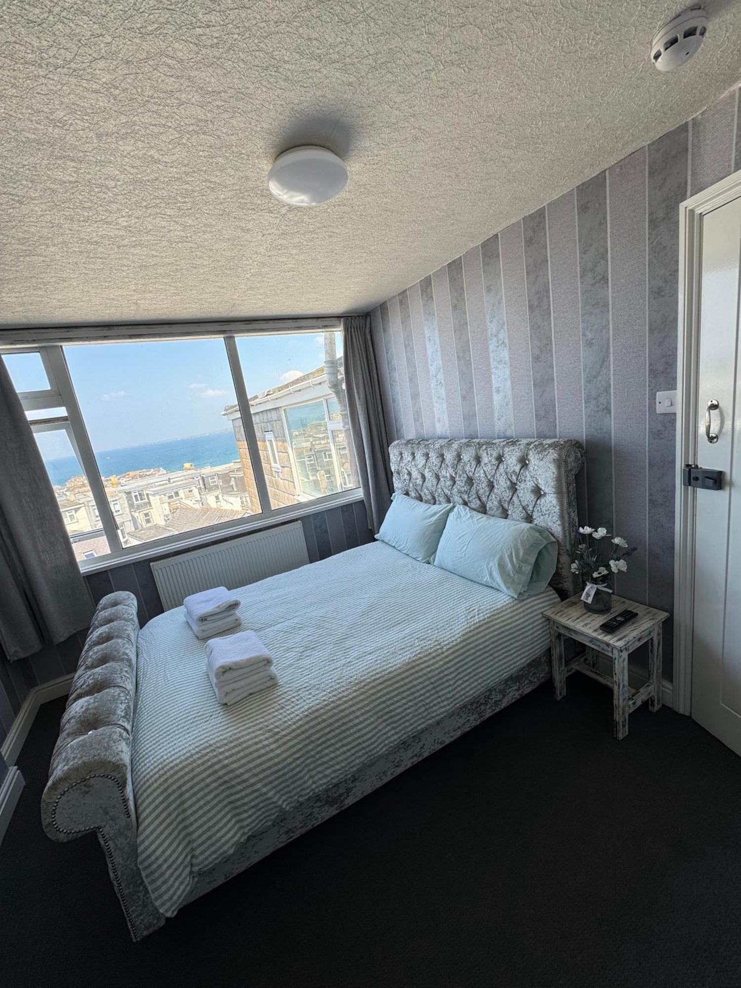Shore Lodge 뉴키 외부 사진