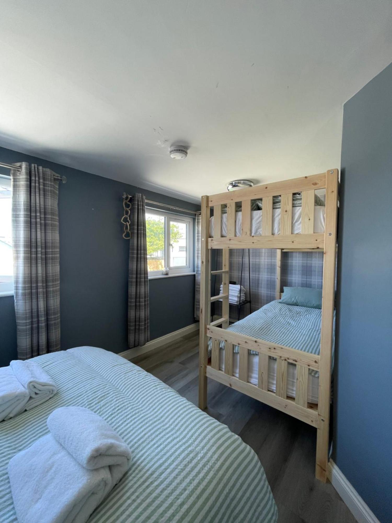 Shore Lodge 뉴키 외부 사진
