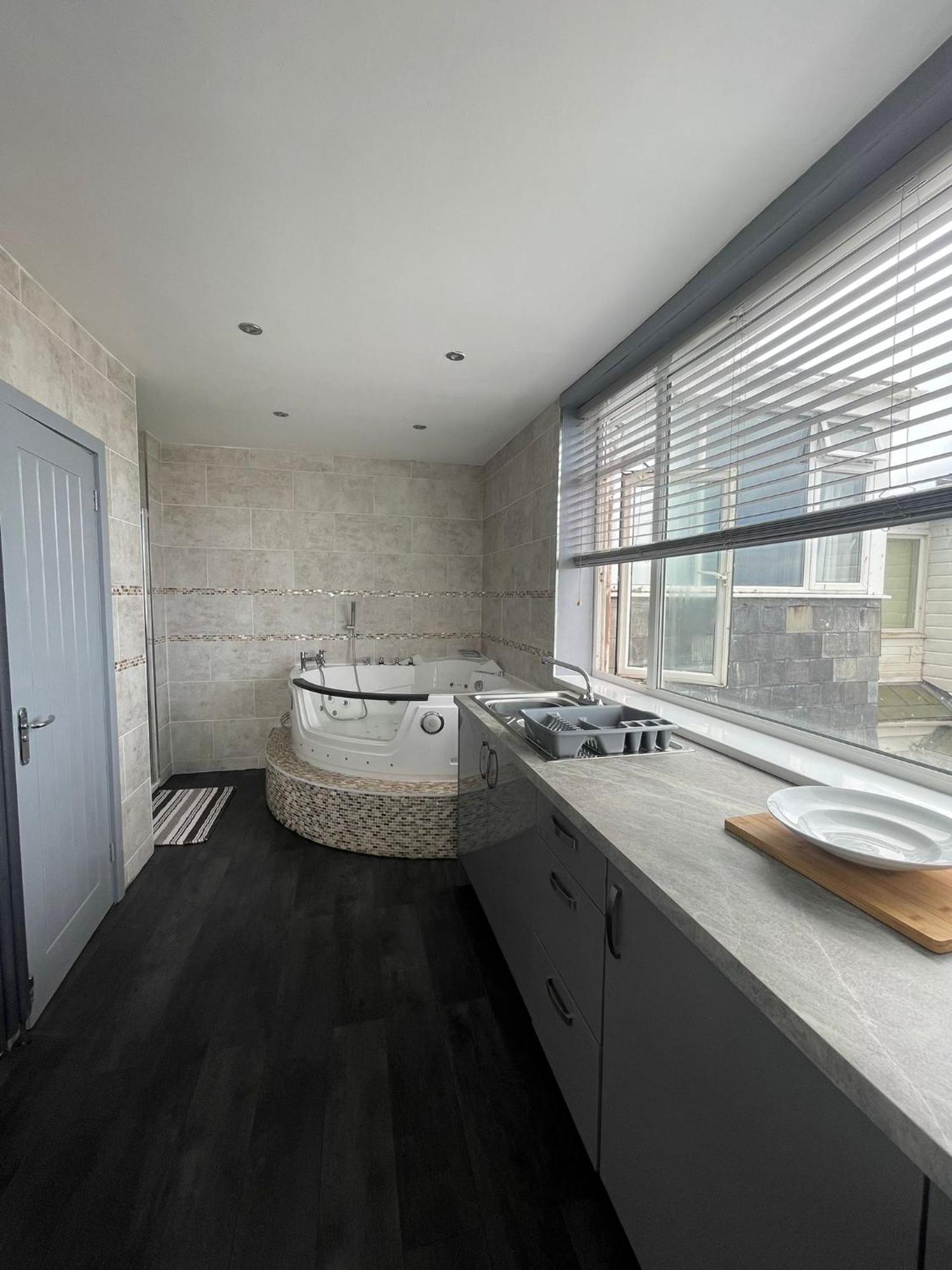 Shore Lodge 뉴키 외부 사진